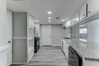 12415 Foxburo Drive, Houston, TX 77065 - Photo 17
