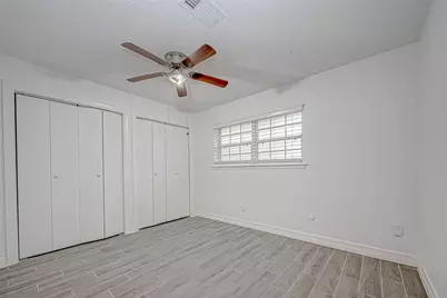 909 Oak Vista Court, Friendswood, TX 77546 - Photo 21