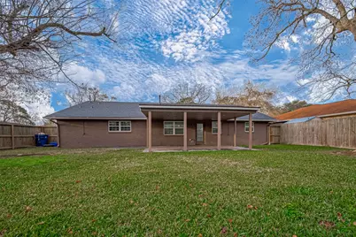 909 Oak Vista Court, Friendswood, TX 77546 - Photo 39