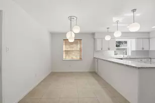 1402 Heathwood Dr, Houston, TX 77077 - Photo 19