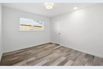 1402 Heathwood Drive, Houston, TX 77077 - Photo 31