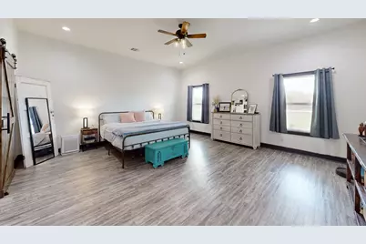 10477 Acacia Lane, Hearne, TX 77859 - Photo 11