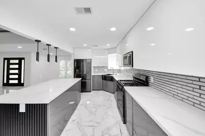 2715 Rolling Glen Drive, Spring, TX 77373 - Photo 17