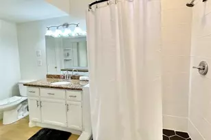 301 Tabor St, Houston, TX 77009 - Photo 29