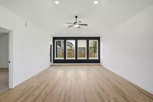 5322 Getty Ln, Iowa Colony, TX 77583 - Photo 11