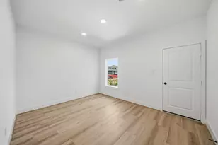 5322 Getty Ln, Iowa Colony, TX 77583 - Photo 7
