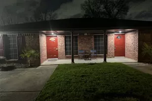 8951 Dirby St, Houston, TX 77075 - Photo 3