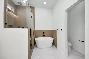 1216 E 34th St, Houston, TX 77022 - Photo 37