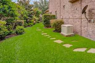 204 Anderson Ranch Ln, Friendswood, TX 77546 - Photo 47