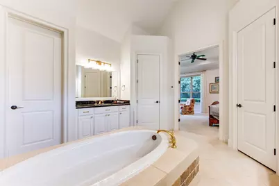 204 Anderson Ranch Lane, Friendswood, TX 77546 - Photo 29