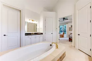 204 Anderson Ranch Ln, Friendswood, TX 77546 - Photo 29