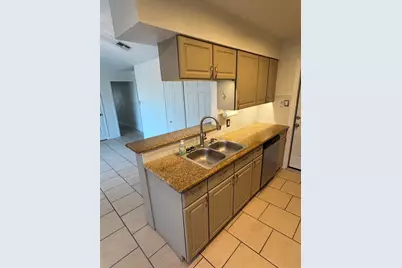 513 Sims Drive, Angleton, TX 77515 - Photo 7