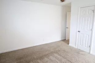 513 Sims Dr, Angleton, TX 77515 - Photo 15