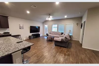 22619 Castello Lakes Drive, Katy, TX 77449 - Photo 9