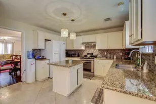 3219 Leila Oaks Dr, Houston, TX 77082 - Photo 13