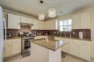 3219 Leila Oaks Dr, Houston, TX 77082 - Photo 11