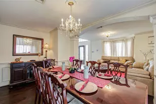 3219 Leila Oaks Dr, Houston, TX 77082 - Photo 9