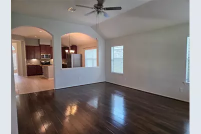 219 Golden Grain Drive, Rosenberg, TX 77469 - Photo 9