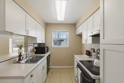 13627 Greenway Drive, Sugar Land, TX 77498 - Photo 13