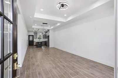 5515 Elm Springs Drive, Houston, TX 77048 - Photo 3