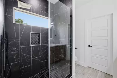 5515 Elm Springs Drive, Houston, TX 77048 - Photo 23