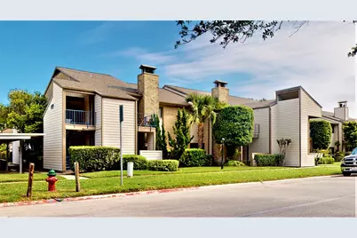 7037 N Holiday Drive, Galveston, TX 77550 - Photo 19