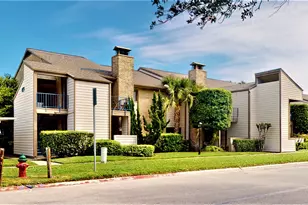 7037 N Holiday Dr, Galveston, TX 77550 - Photo 19