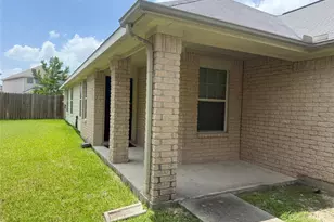 14955 Hidalgo Valley Ln, Houston, TX 77090 - Photo 3