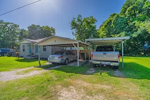 414 Jackson Ave, Bacliff, TX 77518 - Photo 13