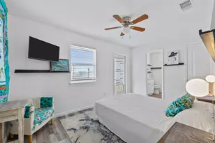 139 W Palm St, Freeport, TX 77541 - Photo 15