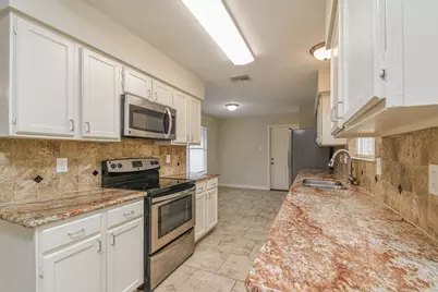 4922 Bridgemont Lane, Spring, TX 77388 - Photo 7