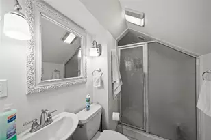 1209 Winnie St, Galveston, TX 77550 - Photo 19