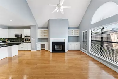 9822 Marlink, Houston, TX 77025 - Photo 3
