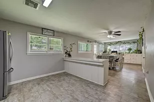 1 4th Ave N, Texas City, TX 77590 - Photo 9