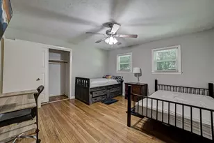 1 4th Ave N, Texas City, TX 77590 - Photo 19