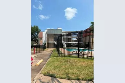 10110 Forum West Drive #422, Houston, TX 77036 - Photo 1