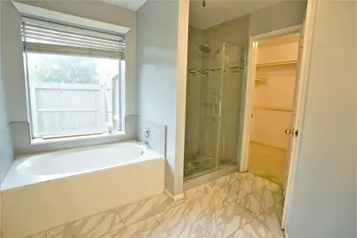 16807 Dunbar Grove Court, Sugar Land, TX 77498 - Photo 9