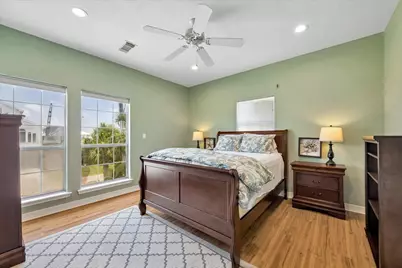 506 Westerly Drive, Tiki Island, TX 77554 - Photo 19