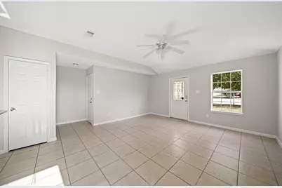 1626 Dove Run, Brookshire, TX 77423 - Photo 3