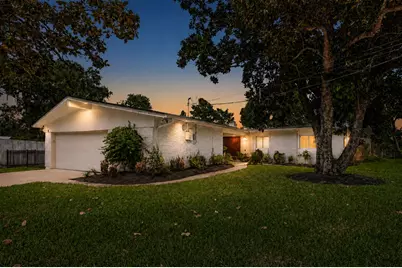 514 S Shadowbend Avenue, Friendswood, TX 77546 - Photo 3