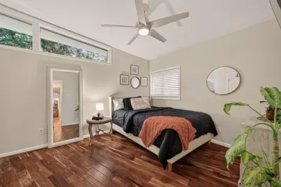514 S Shadowbend Avenue, Friendswood, TX 77546 - Photo 23