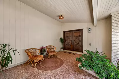 514 S Shadowbend Avenue, Friendswood, TX 77546 - Photo 5