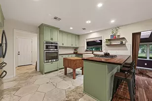 514 S Shadowbend Ave, Friendswood, TX 77546 - Photo 15