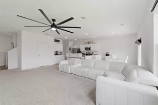 10138 Tiger Flower Ln, Houston, TX 77016 - Photo 3
