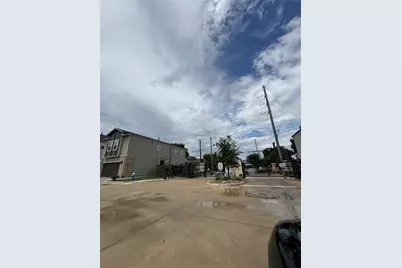 8207 Rising Stream Drive, Houston, TX 77063 - Photo 17