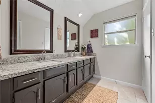 9643 Crail Dr, Spring, TX 77379 - Photo 11