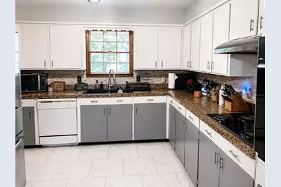 1429 Circle Drive, Sealy, TX 77474 - Photo 7