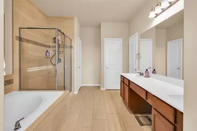 707 Burr Oak, Richwood, TX 77531 - Photo 11