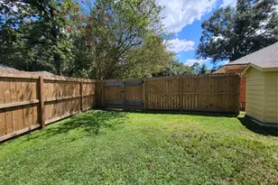630 Stonewall Jackson Dr, Conroe, TX 77302 - Photo 31