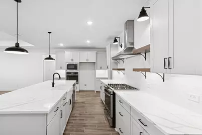 12322 Old Fashion Circle, Mont Belvieu, TX 77535 - Photo 7